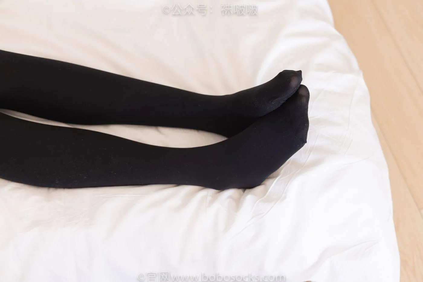 [BoBoSocks袜啵啵]NO.053 小甜豆-皮鞋、厚黑丝、黑色蕾丝船袜 [143P]插图8